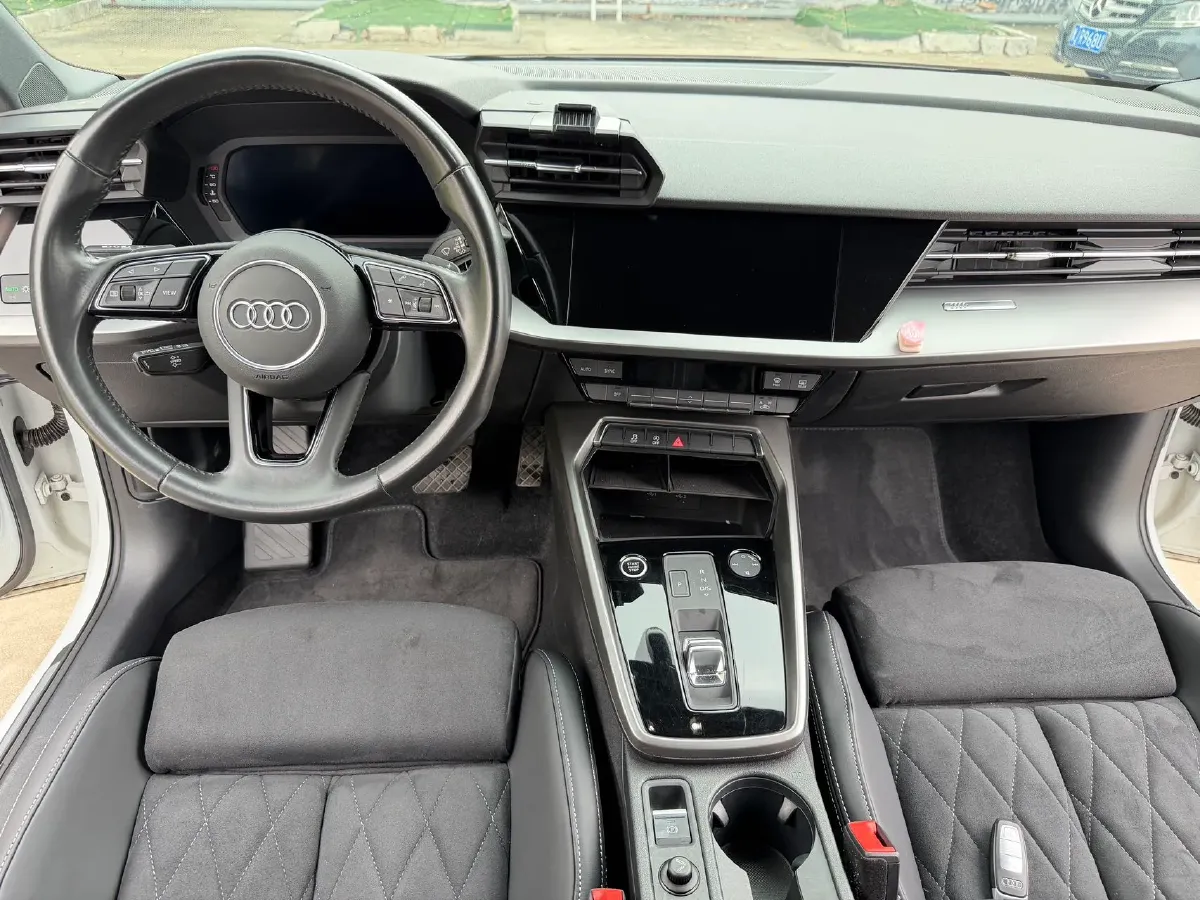 2022 Audi A3 1.4T 150HP L4 7DCT,autocango,china used car exporter,china ev exporter,chinese used car exporter,chinese used ev exporter