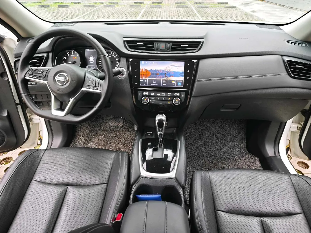 2022 Nissan X-Trail 2.0L 151HP L4 CVT,autocango,china used car exporter,china ev exporter,chinese used car exporter,chinese used ev exporter