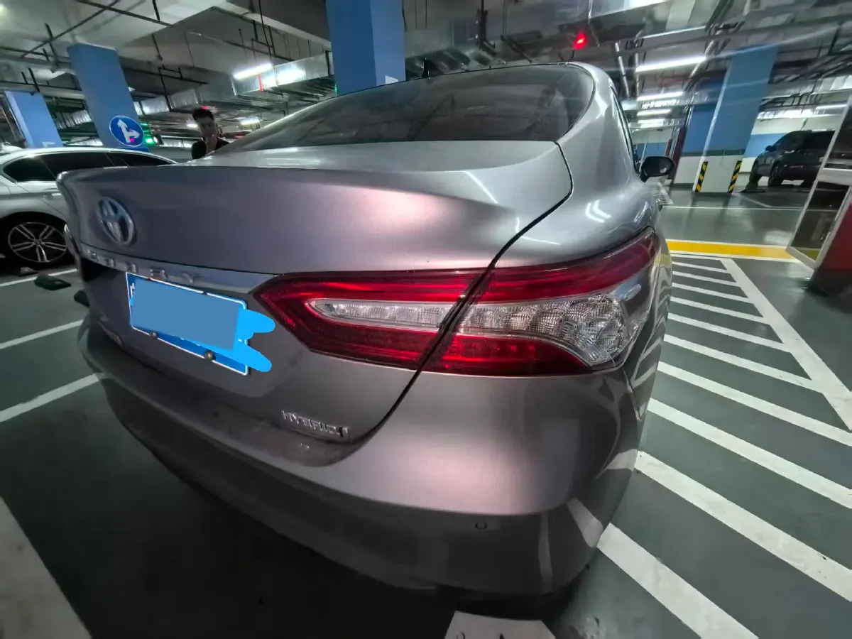 2023 Toyota Camry 2.5L 178HP L4 E-CVT Hybrid,autocango,china used car exporter,china ev exporter,chinese used car exporter,chinese used ev exporter