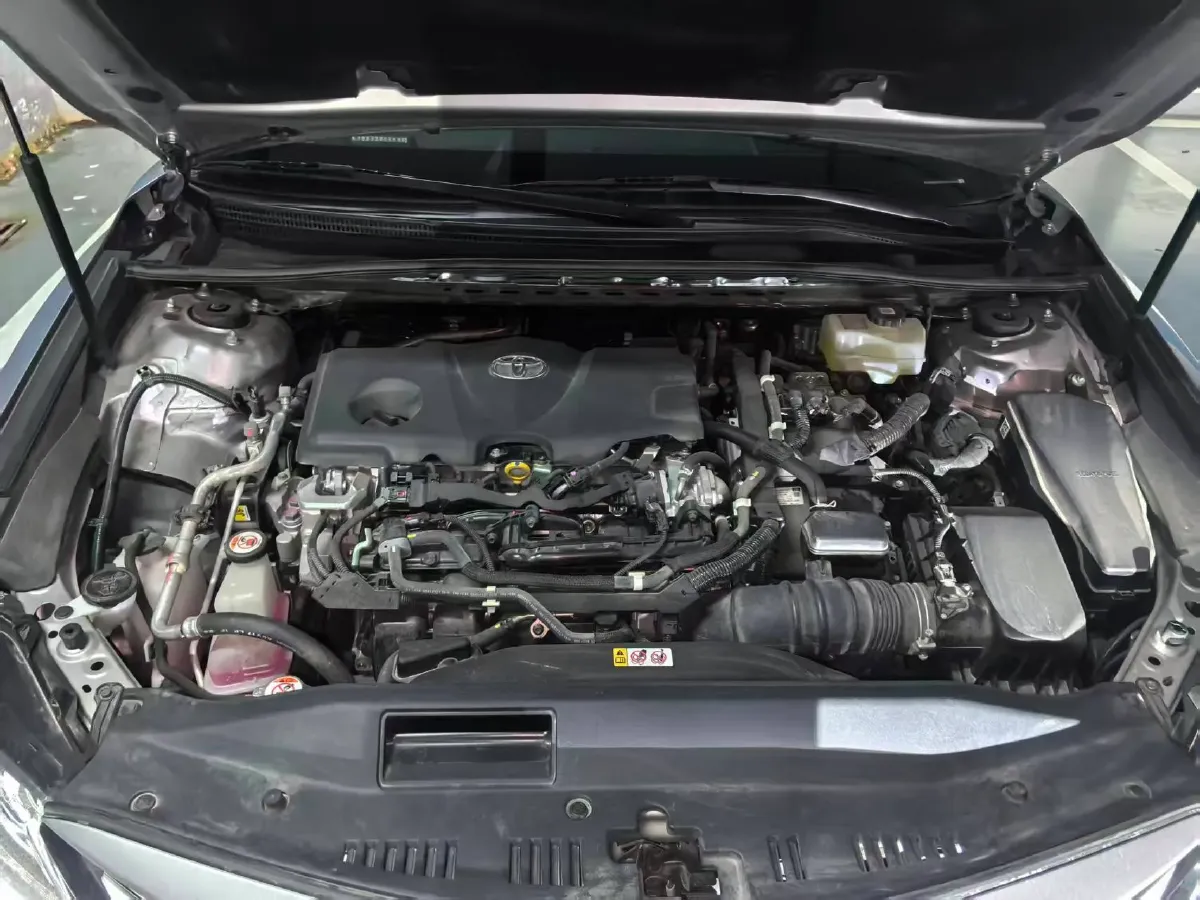 2023 Toyota Camry 2.5L 178HP L4 E-CVT Hybrid,autocango,china used car exporter,china ev exporter,chinese used car exporter,chinese used ev exporter