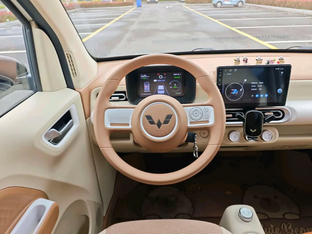 2024 WuLing HongGuang MINI EV BEV 17.3KWH,autocango,china used car exporter,china ev exporter,chinese used car exporter,chinese used ev exporter