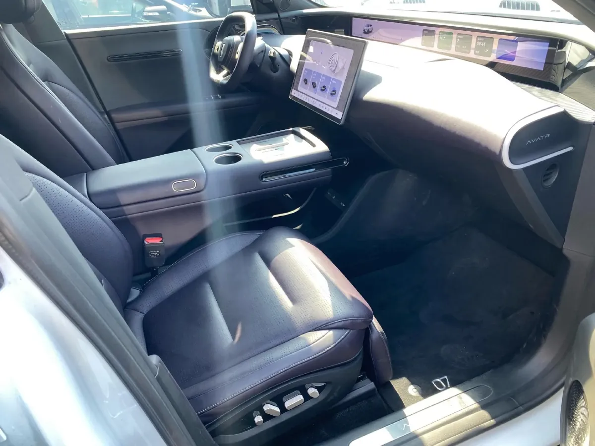 2024 Avatr 07 BEV 82.16KWH,autocango,china used car exporter,china ev exporter,chinese used car exporter,chinese used ev exporter