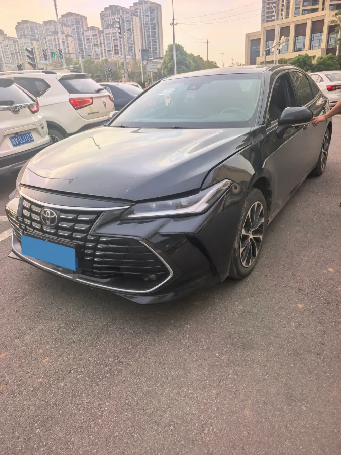 2023 Toyota Avalon 2.0L 177HP L4 CVT,autocango,china used car exporter,china ev exporter,chinese used car exporter,chinese used ev exporter