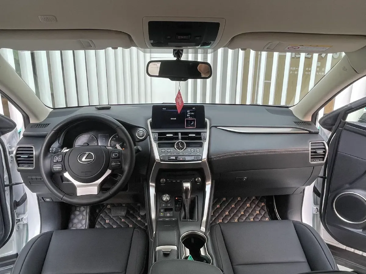 2020 Lexus NX 2.0L 150HP L4 CVT,autocango,china used car exporter,china ev exporter,chinese used car exporter,chinese used ev exporter