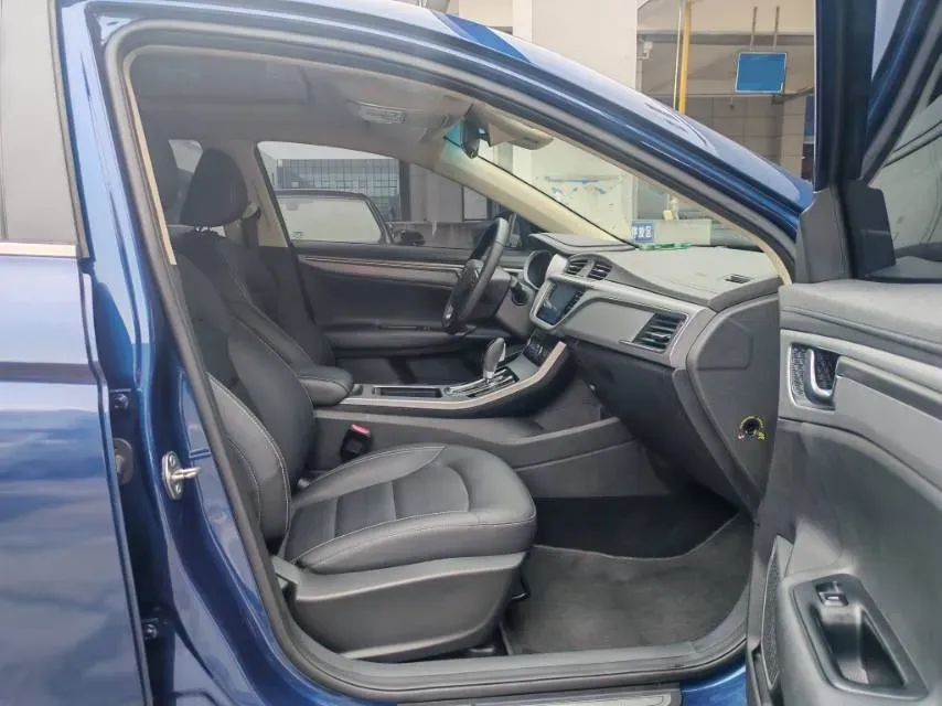 2018 Geely Emgrand GL 1.4T 133HP L4 6DCT,autocango,china used car exporter,china ev exporter,chinese used car exporter,chinese used ev exporter