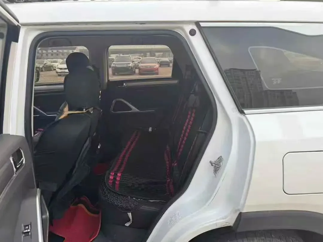 2018 BAIC ChangHe Q7 1.5T 150HP L4 6MT,autocango,china used car exporter,china ev exporter,chinese used car exporter,chinese used ev exporter