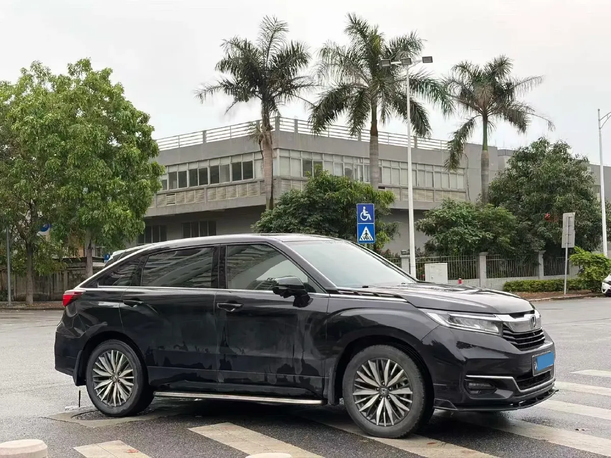 2020 Honda Avancier 2.0T 272HP L4 9AT,autocango,china used car exporter,china ev exporter,chinese used car exporter,chinese used ev exporter