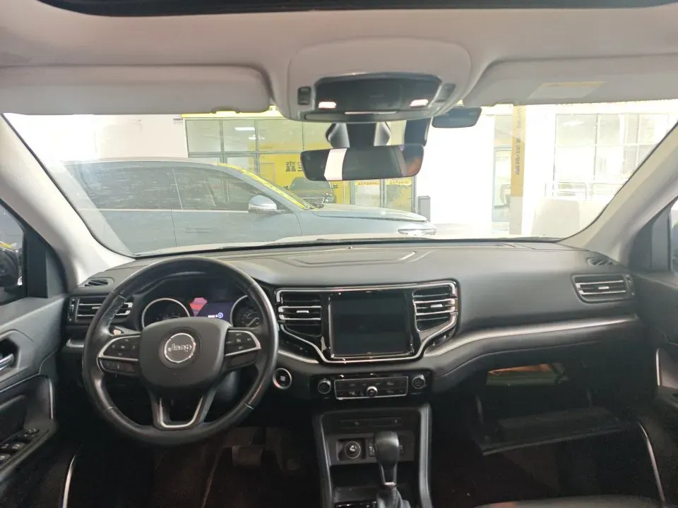 2021 Lincoln Corsair 2.0T 245HP L4 8AT,autocango,china used car exporter,china ev exporter,chinese used car exporter,chinese used ev exporter