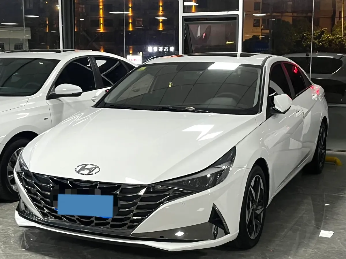 2021 Hyundai Elantra 1.5L 115HP L4 CVT,autocango,china used car exporter,china ev exporter,chinese used car exporter,chinese used ev exporter