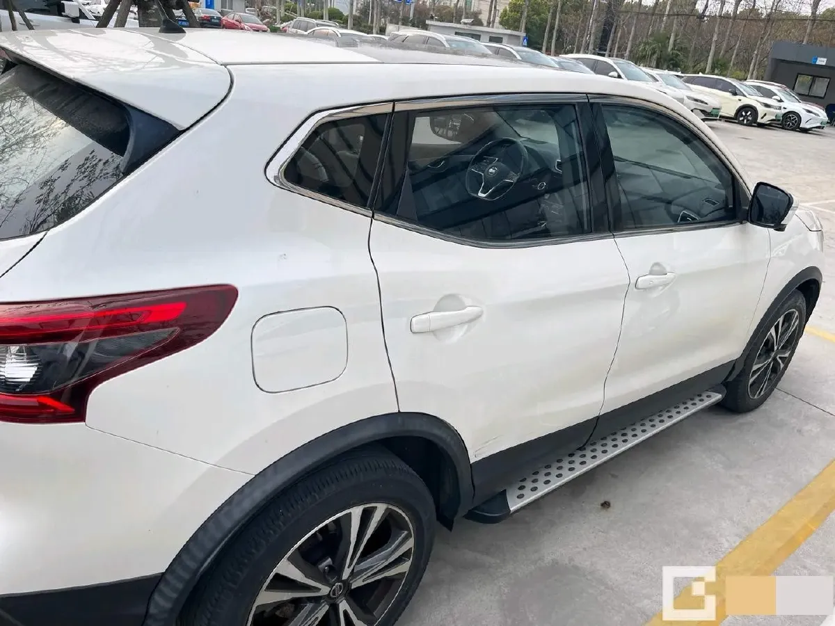 2021 Nissan Qashqai 2.0L 151HP L4 CVT,autocango,china used car exporter,china ev exporter,chinese used car exporter,chinese used ev exporter