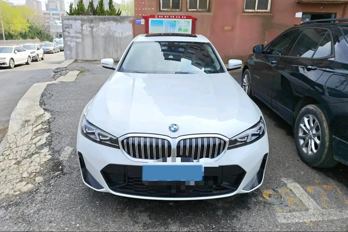 2023 BMW 3 Series 2.0T 156HP L4 8AT,autocango,china used car exporter,china ev exporter,chinese used car exporter,chinese used ev exporter