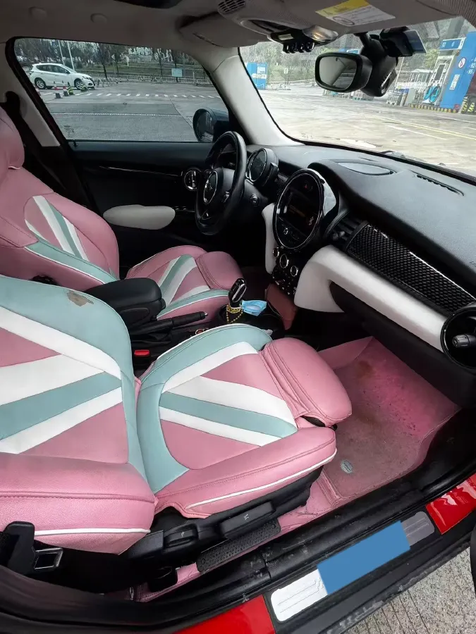 2020 MINI MINI 2.0T 192HP L4 7DCT,autocango,china used car exporter,china ev exporter,chinese used car exporter,chinese used ev exporter