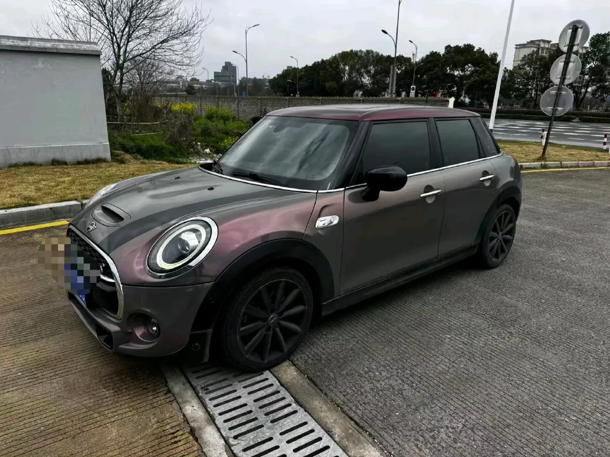 2020 MINI MINI 2.0T 192HP L4 7DCT,autocango,china used car exporter,china ev exporter,chinese used car exporter,chinese used ev exporter