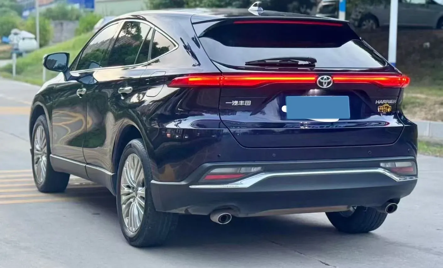 2022 Toyota Harrier 2.0L 171HP L4 CVT,autocango,china used car exporter,china ev exporter,chinese used car exporter,chinese used ev exporter