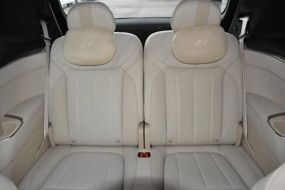 2025 ONVO L90 BEV,autocango,china used car exporter,china ev exporter,chinese used car exporter,chinese used ev exporter