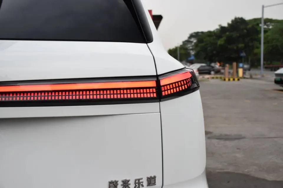 2025 ONVO L90 BEV,autocango,china used car exporter,china ev exporter,chinese used car exporter,chinese used ev exporter