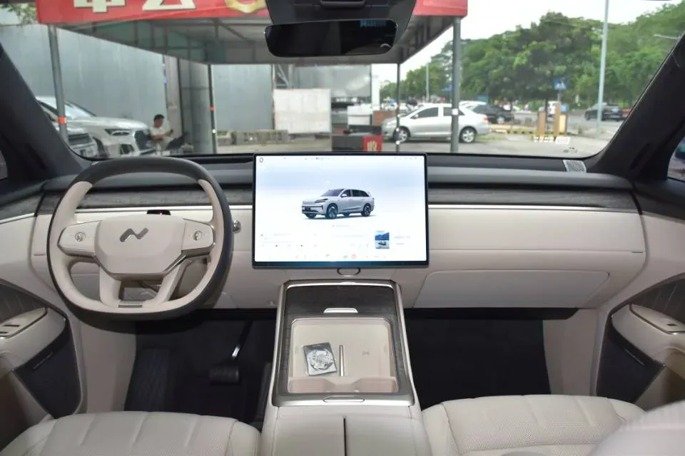 2025 ONVO L90 BEV,autocango,china used car exporter,china ev exporter,chinese used car exporter,chinese used ev exporter