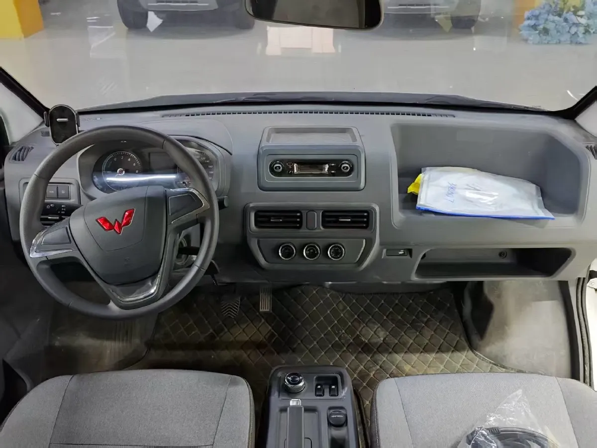 2025 WuLing YangGuang,autocango,china used car exporter,china ev exporter,chinese used car exporter,chinese used ev exporter