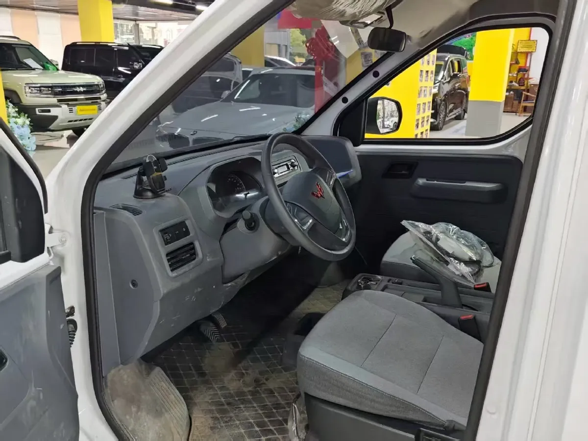 2025 WuLing YangGuang,autocango,china used car exporter,china ev exporter,chinese used car exporter,chinese used ev exporter