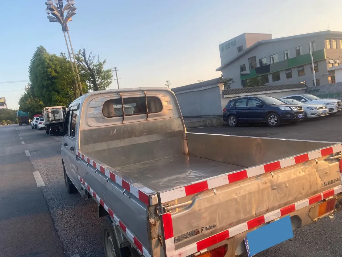 2018 WuLing RongGuang New Truck 1.5L 107HP L4 5MT,autocango,china used car exporter,china ev exporter,chinese used car exporter,chinese used ev exporter