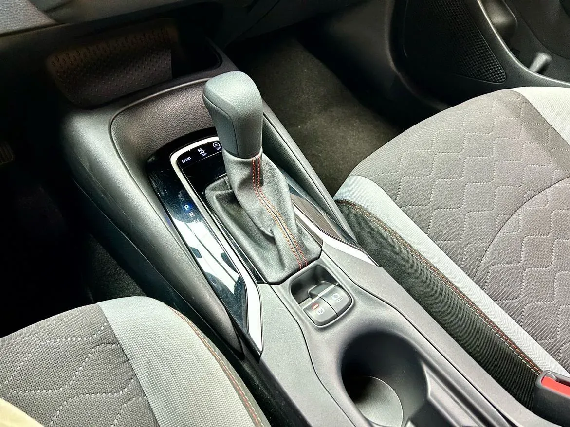 2022 Toyota Corolla 1.2T 116HP L4 CVT,autocango,china used car exporter,china ev exporter,chinese used car exporter,chinese used ev exporter