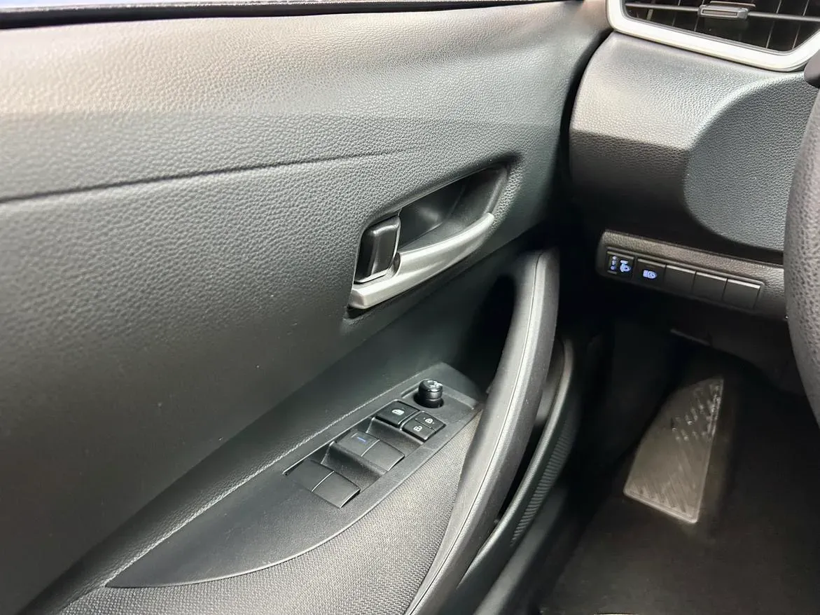 2022 Toyota Corolla 1.2T 116HP L4 CVT,autocango,china used car exporter,china ev exporter,chinese used car exporter,chinese used ev exporter