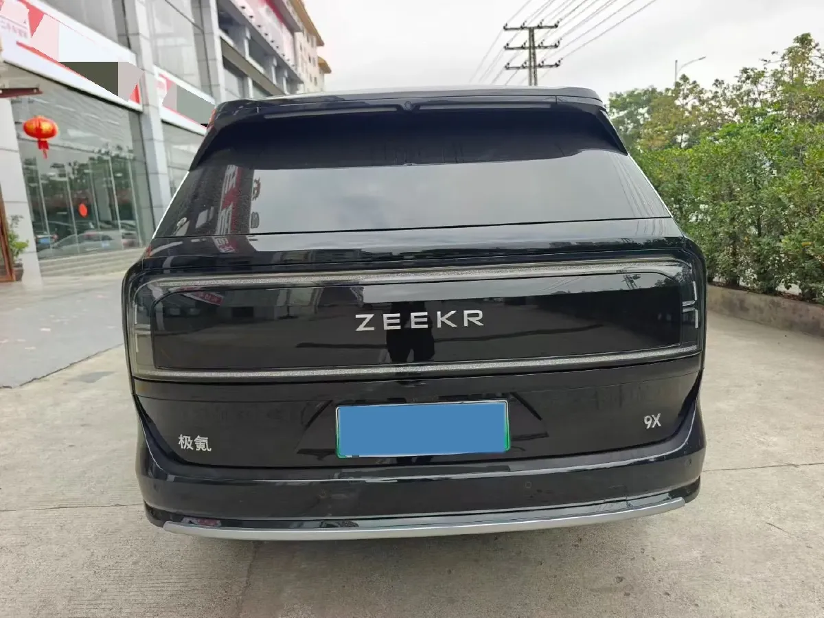 2025 Zeekr 9X 2.0T 279HP L4 1DHT PHEV,autocango,china used car exporter,china ev exporter,chinese used car exporter,chinese used ev exporter