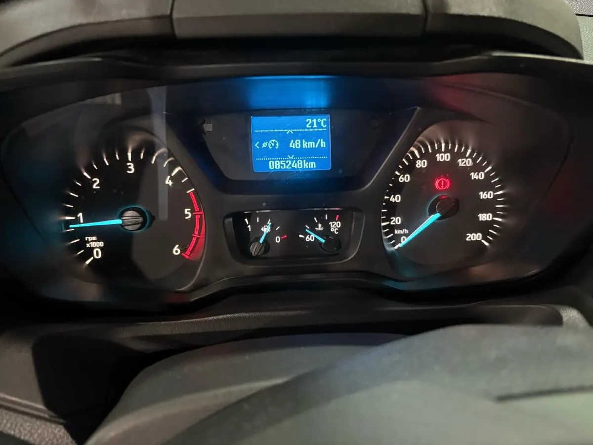 2019 Ford Transit 2.0T 121HP L4 5MT,autocango,china used car exporter,china ev exporter,chinese used car exporter,chinese used ev exporter