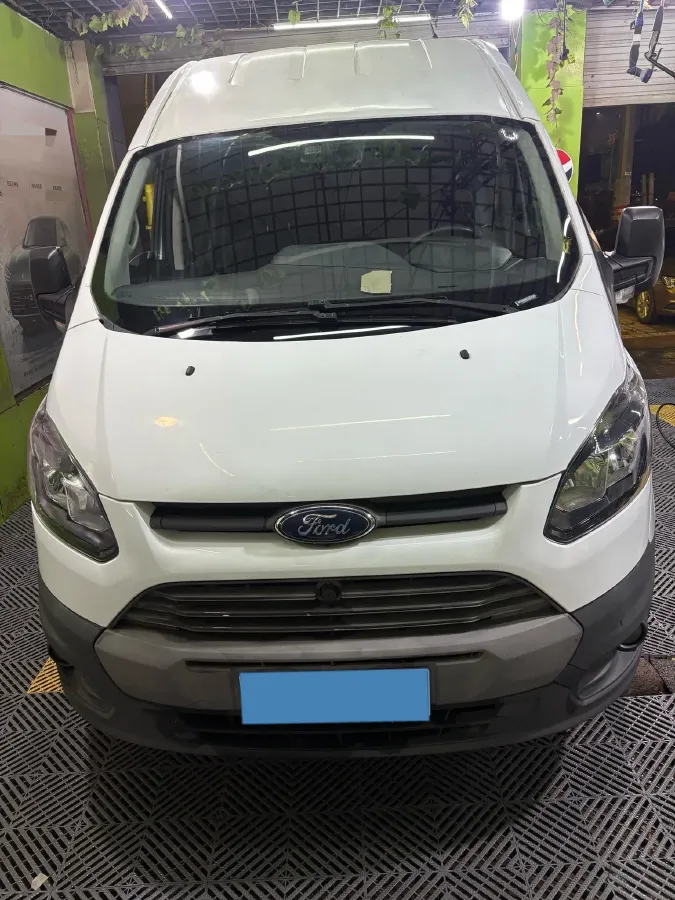2019 Ford Transit 2.0T 121HP L4 5MT,autocango,china used car exporter,china ev exporter,chinese used car exporter,chinese used ev exporter