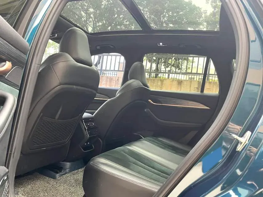 2021 Geely Monjaro 2.0T 218HP L4 7DCT,autocango,china used car exporter,china ev exporter,chinese used car exporter,chinese used ev exporter