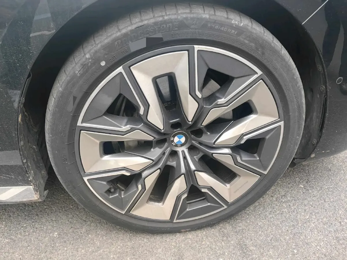 2023 BMW 7 Series 3.0T 381HP L6 8AT,autocango,china used car exporter,china ev exporter,chinese used car exporter,chinese used ev exporter