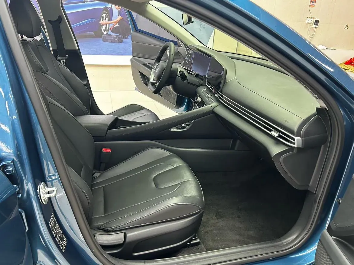 2023 Hyundai Elantra 1.5L 115HP L4 CVT,autocango,china used car exporter,china ev exporter,chinese used car exporter,chinese used ev exporter