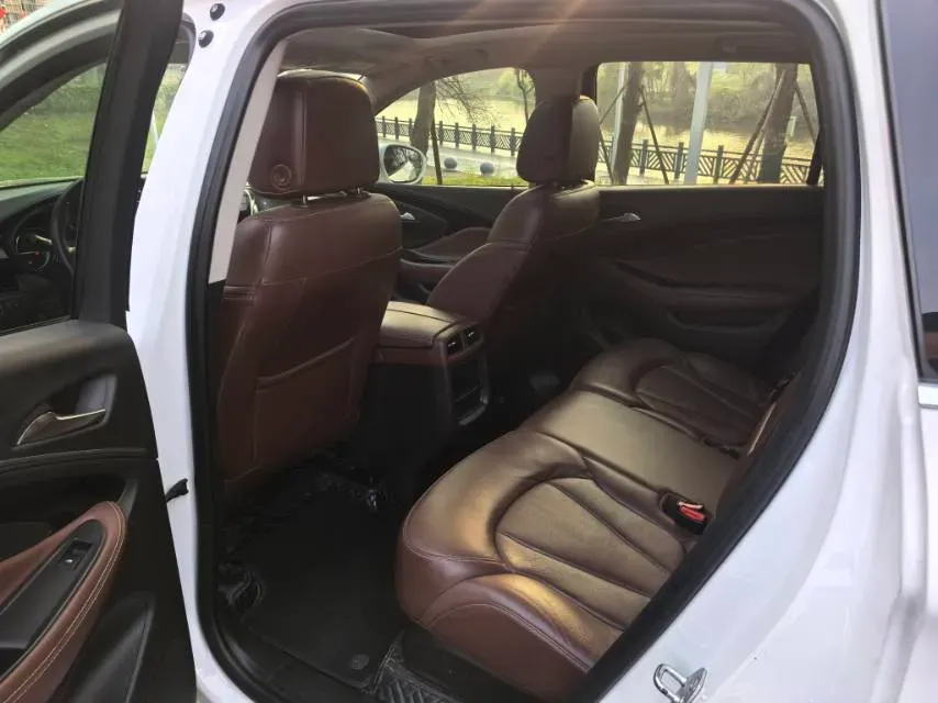 2021 Buick EnvisionPlus 1.5T 169HP L4 7DCT,autocango,china used car exporter,china ev exporter,chinese used car exporter,chinese used ev exporter