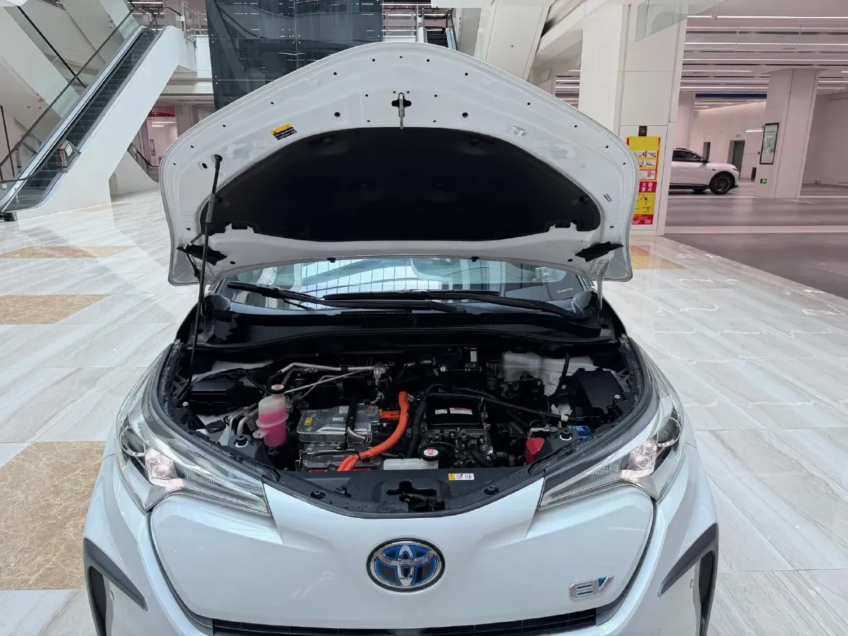 2020 Toyota Izoa E BEV 54.3KWH,autocango,china used car exporter,china ev exporter,chinese used car exporter,chinese used ev exporter