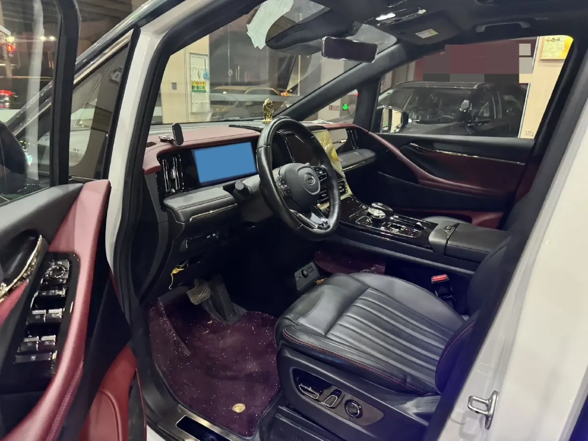 2023 GAC Trumpchi M8 2.0T 190HP L4 E-CVT Hybrid,autocango,china used car exporter,china ev exporter,chinese used car exporter,chinese used ev exporter