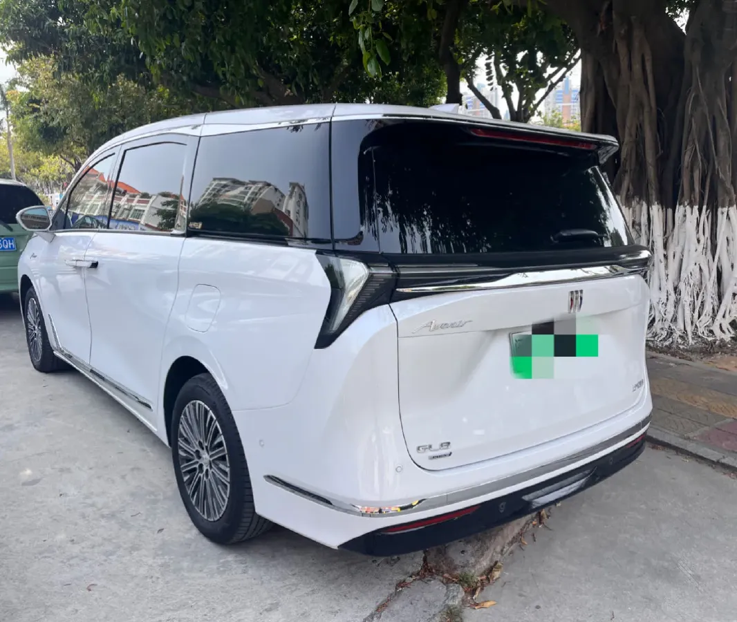 2024 Buick GL8 1.5T 180HP L4 2DHT PHEV 24.4KWH,autocango,china used car exporter,china ev exporter,chinese used car exporter,chinese used ev exporter