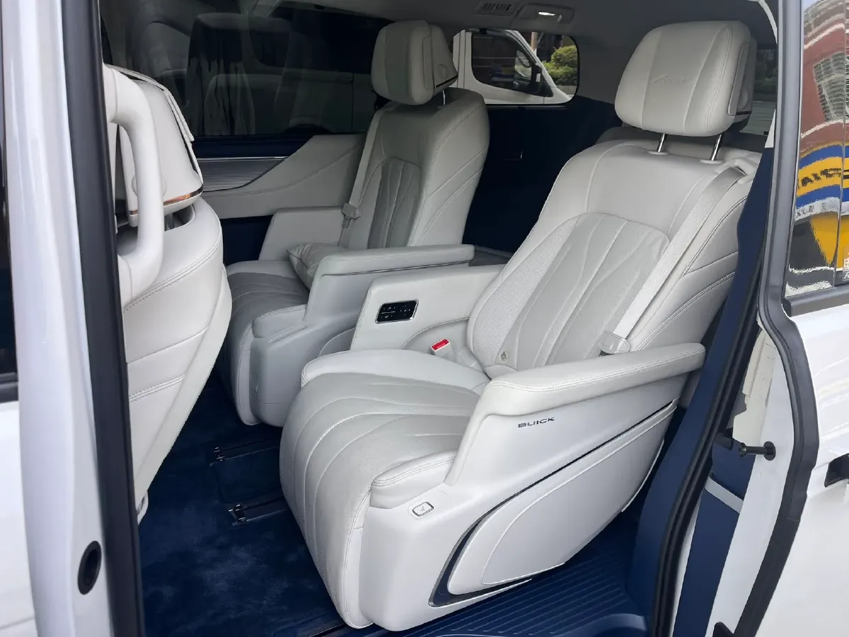 2024 Buick GL8 1.5T 180HP L4 2DHT PHEV 24.4KWH,autocango,china used car exporter,china ev exporter,chinese used car exporter,chinese used ev exporter