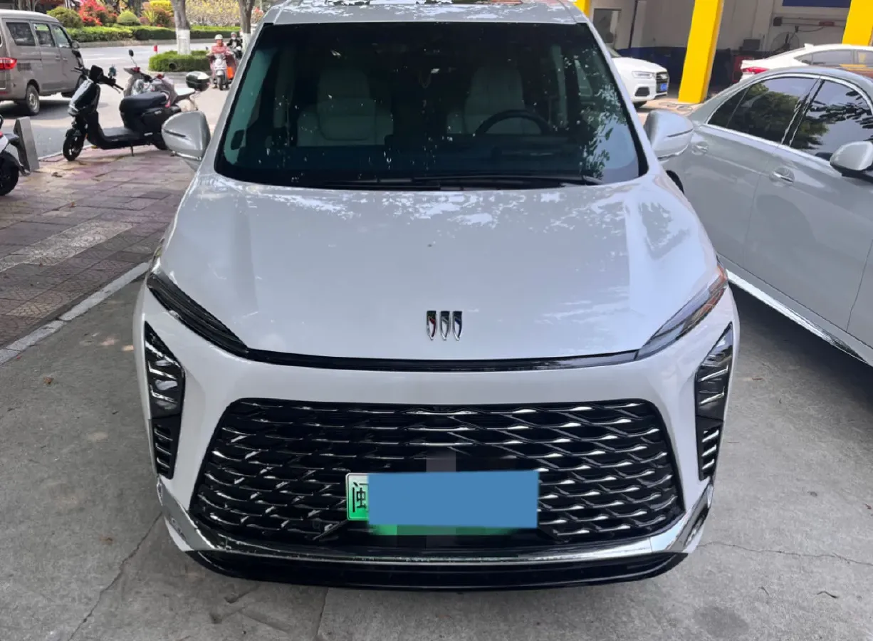 2024 Buick GL8 1.5T 180HP L4 2DHT PHEV 24.4KWH,autocango,china used car exporter,china ev exporter,chinese used car exporter,chinese used ev exporter