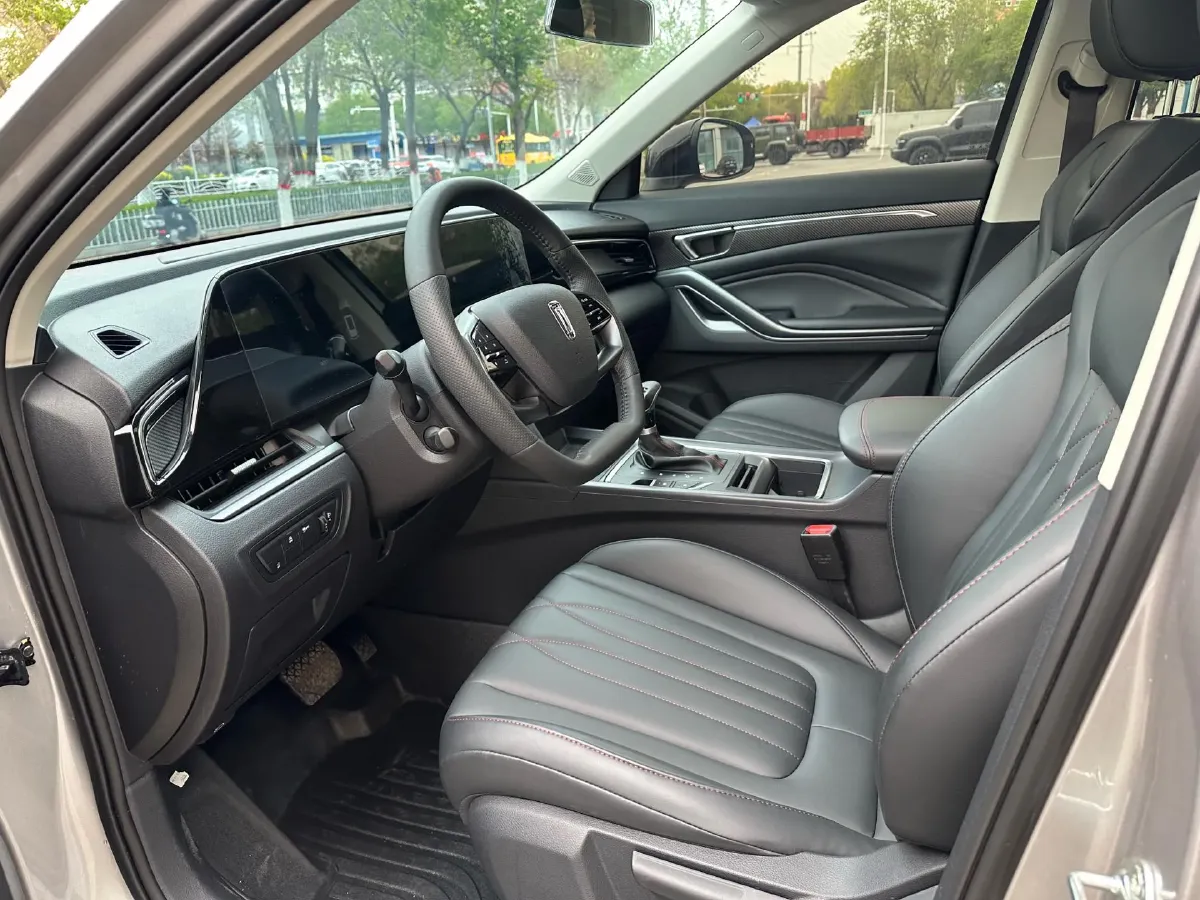 2022 Bestune T55 1.5T 169HP L4 7DCT,autocango,china used car exporter,china ev exporter,chinese used car exporter,chinese used ev exporter