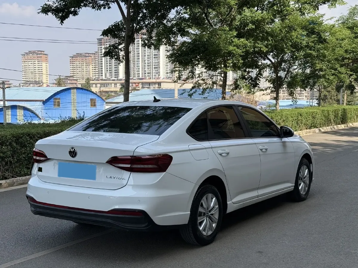 2023 Volkswagen Lavida 1.5L 110HP L4 6AT,autocango,china used car exporter,china ev exporter,chinese used car exporter,chinese used ev exporter