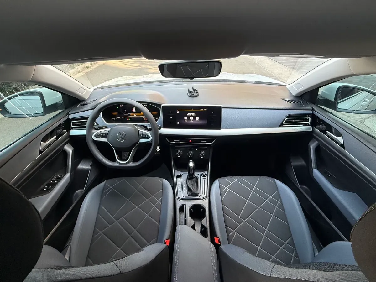 2023 Volkswagen Lavida 1.5L 110HP L4 6AT,autocango,china used car exporter,china ev exporter,chinese used car exporter,chinese used ev exporter