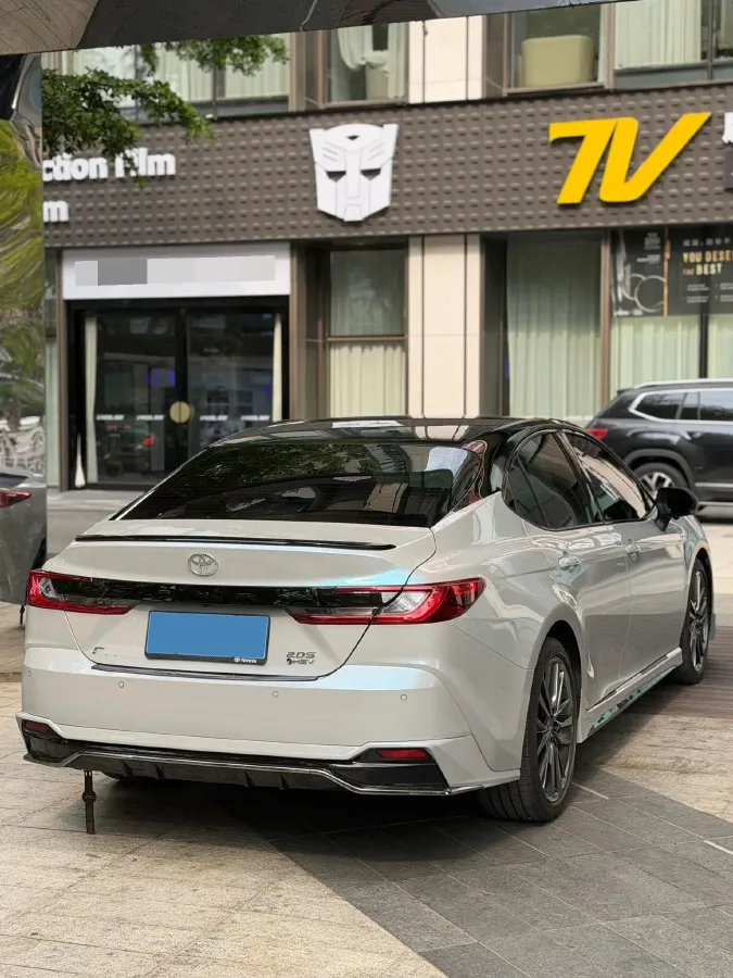 2024 Toyota Camry 2.0L 152HP L4 E-CVT Hybrid,autocango,china used car exporter,china ev exporter,chinese used car exporter,chinese used ev exporter