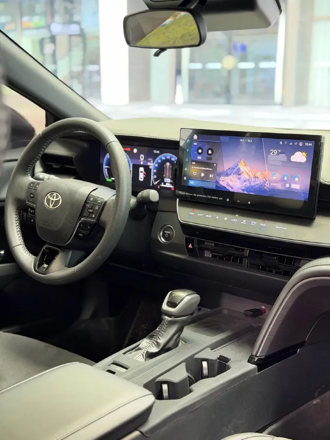 2024 Toyota Camry 2.0L 152HP L4 E-CVT Hybrid,autocango,china used car exporter,china ev exporter,chinese used car exporter,chinese used ev exporter