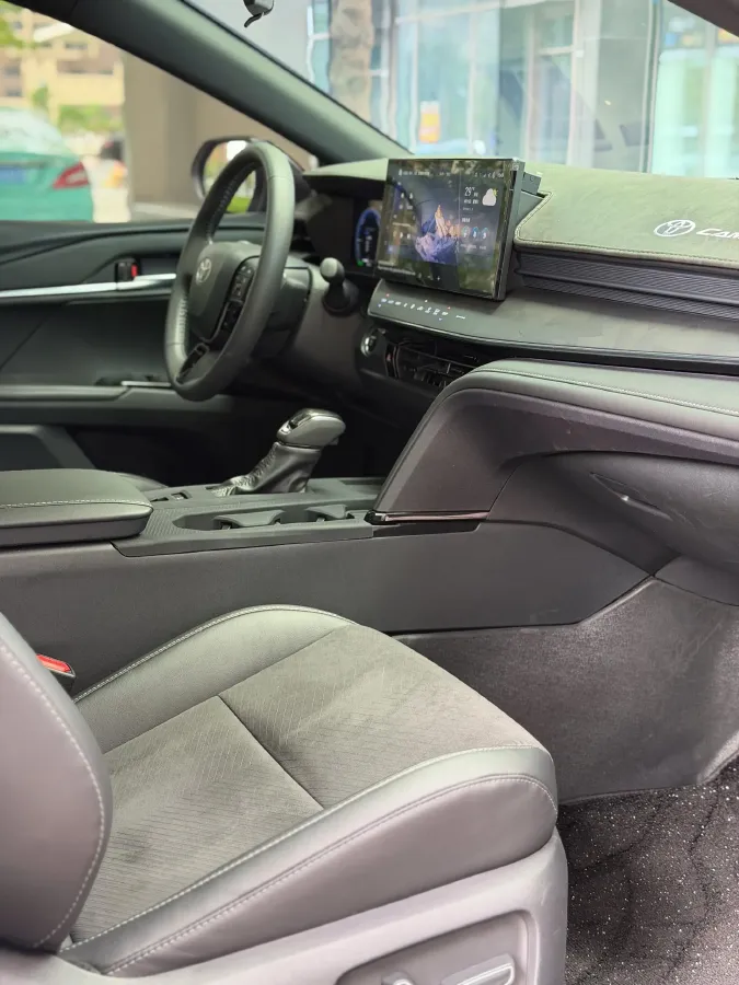 2024 Toyota Camry 2.0L 152HP L4 E-CVT Hybrid,autocango,china used car exporter,china ev exporter,chinese used car exporter,chinese used ev exporter