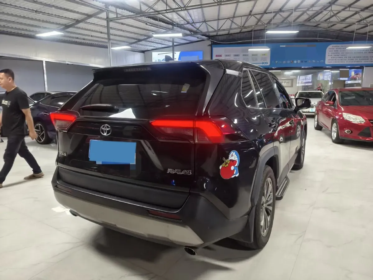 2023 Toyota RAV4 2.0L 171HP L4 CVT,autocango,china used car exporter,china ev exporter,chinese used car exporter,chinese used ev exporter