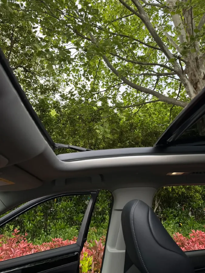 2022 Toyota Highlander 2.5L 192HP L4 E-CVT Hybrid,autocango,china used car exporter,china ev exporter,chinese used car exporter,chinese used ev exporter