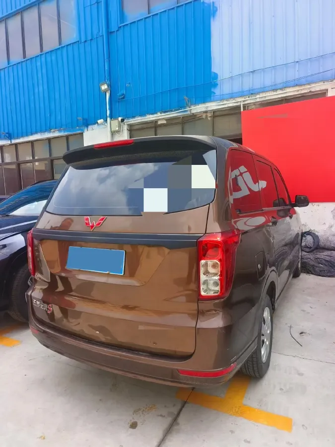 2019 WuLing HongGuang 1.5L 99HP L4 6MT,autocango,china used car exporter,china ev exporter,chinese used car exporter,chinese used ev exporter
