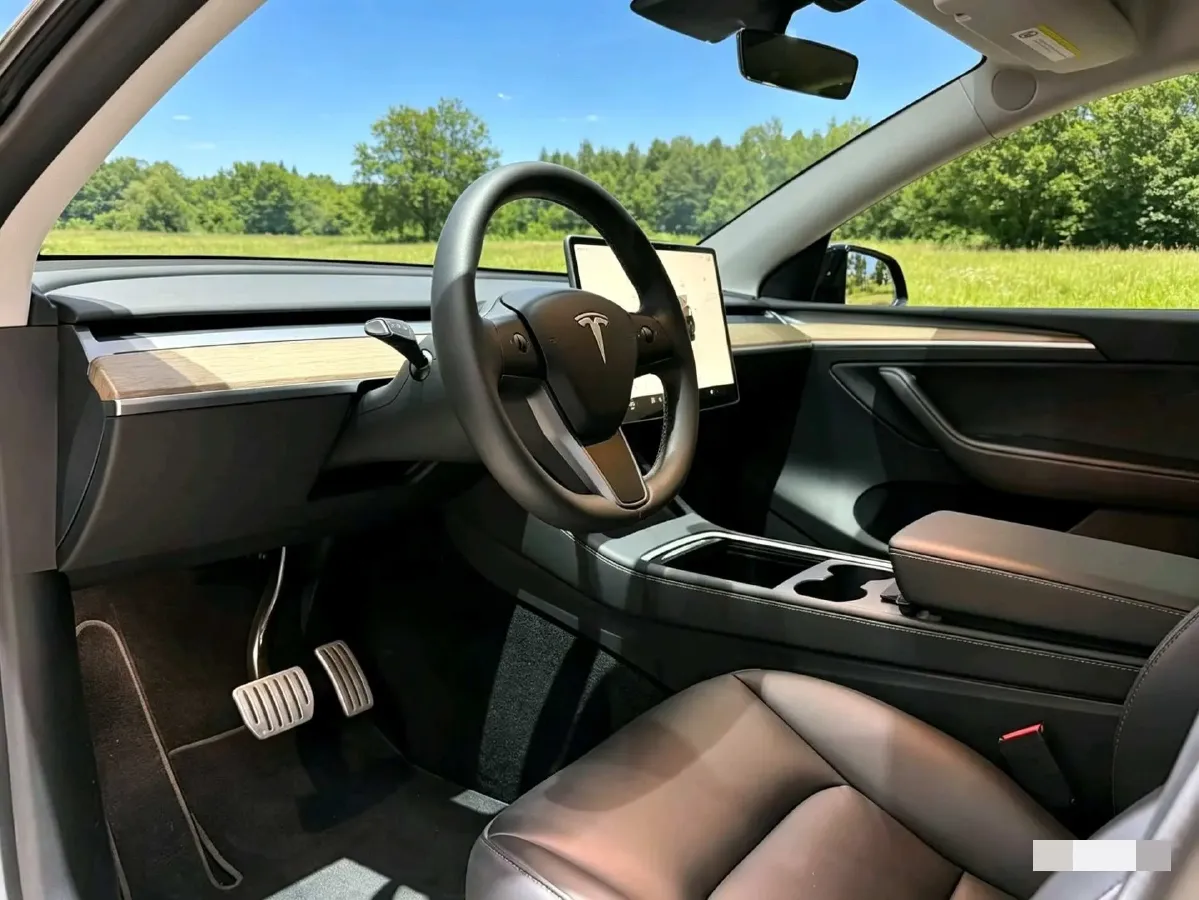 2023 Tesla Model Y BEV 78.4KWH,autocango,china used car exporter,china ev exporter,chinese used car exporter,chinese used ev exporter