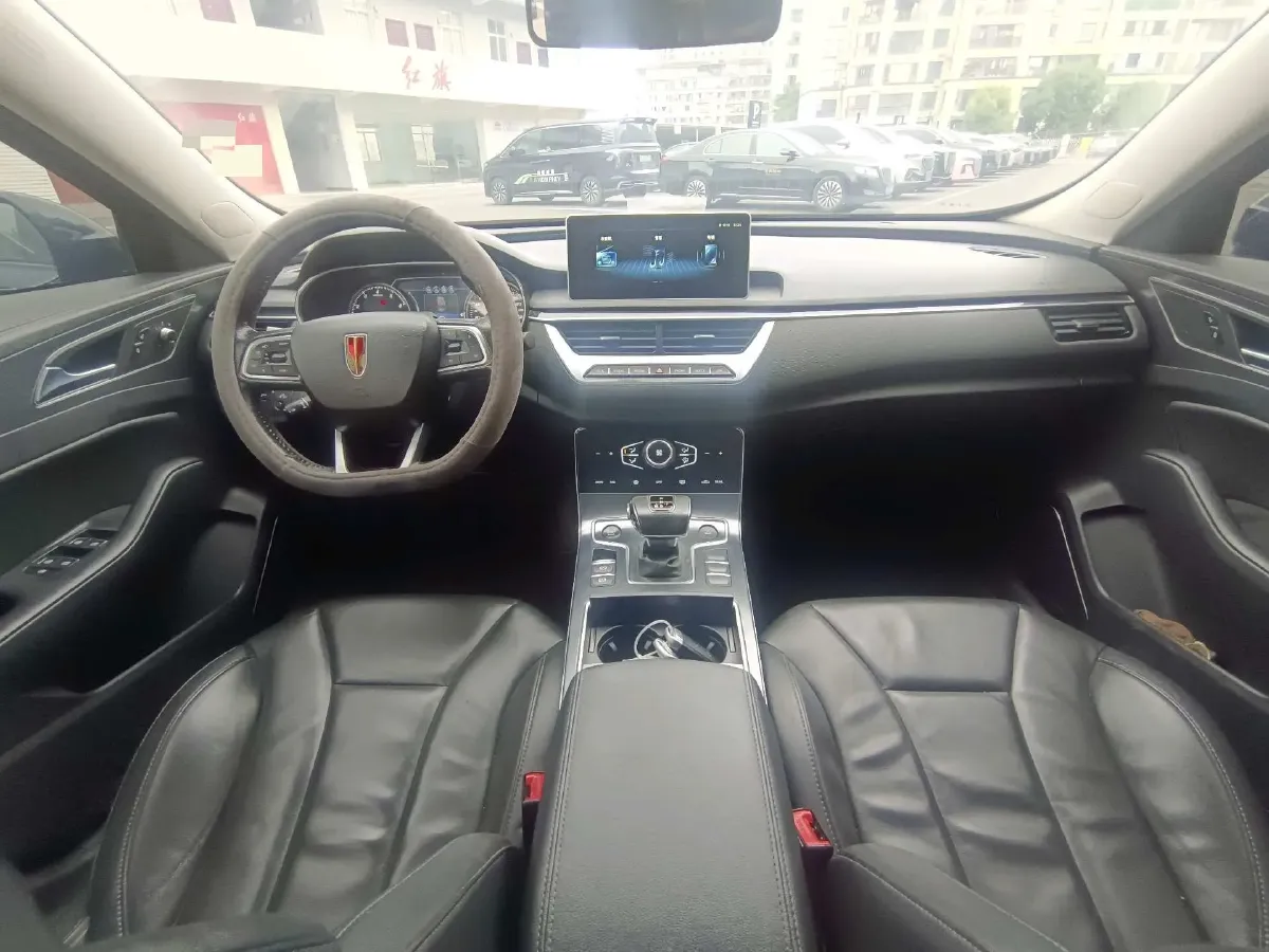 2020 HongQi H5 1.5T 169HP L4 7DCT,autocango,china used car exporter,china ev exporter,chinese used car exporter,chinese used ev exporter