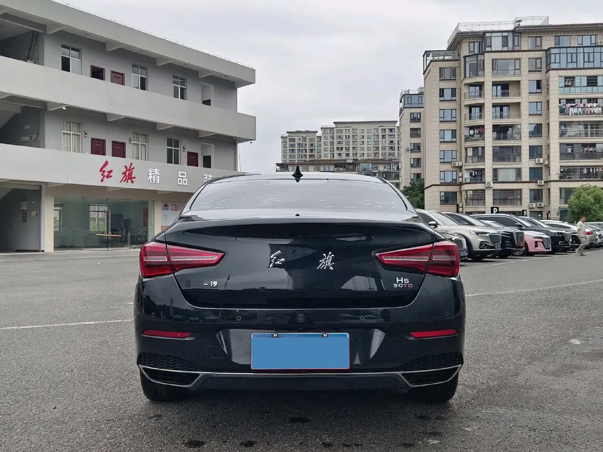 2020 HongQi H5 1.5T 169HP L4 7DCT,autocango,china used car exporter,china ev exporter,chinese used car exporter,chinese used ev exporter